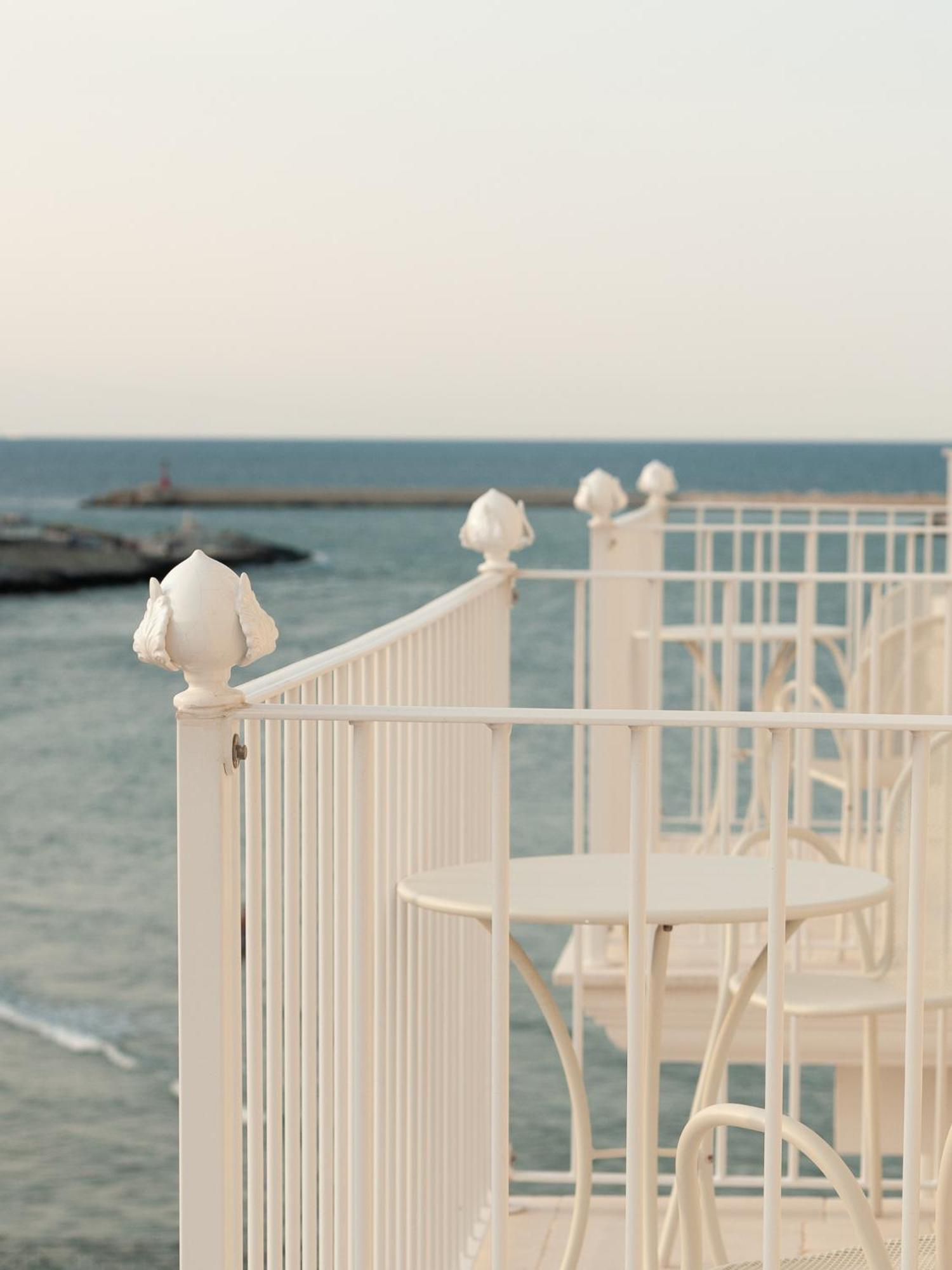 Tra Cielo E Mare Hotell Vieste Exteriör bild